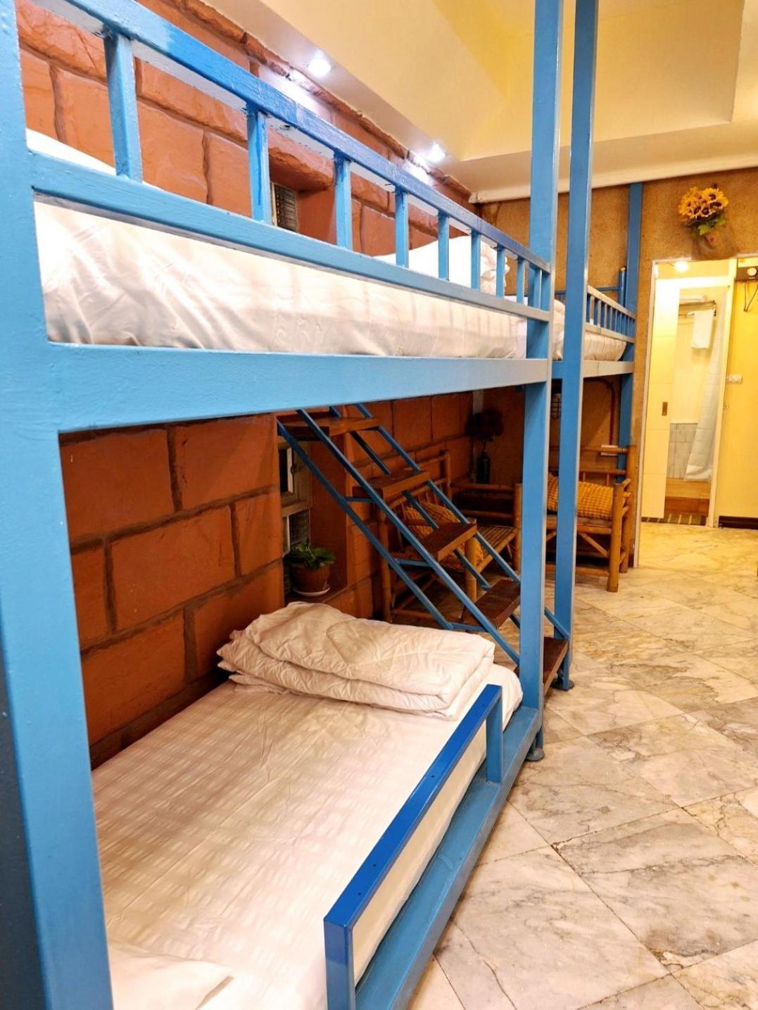 Хостел Ddm House Бангкок Экстерьер фото